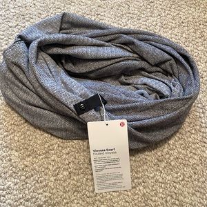 Lululemon Vinyasa scarf